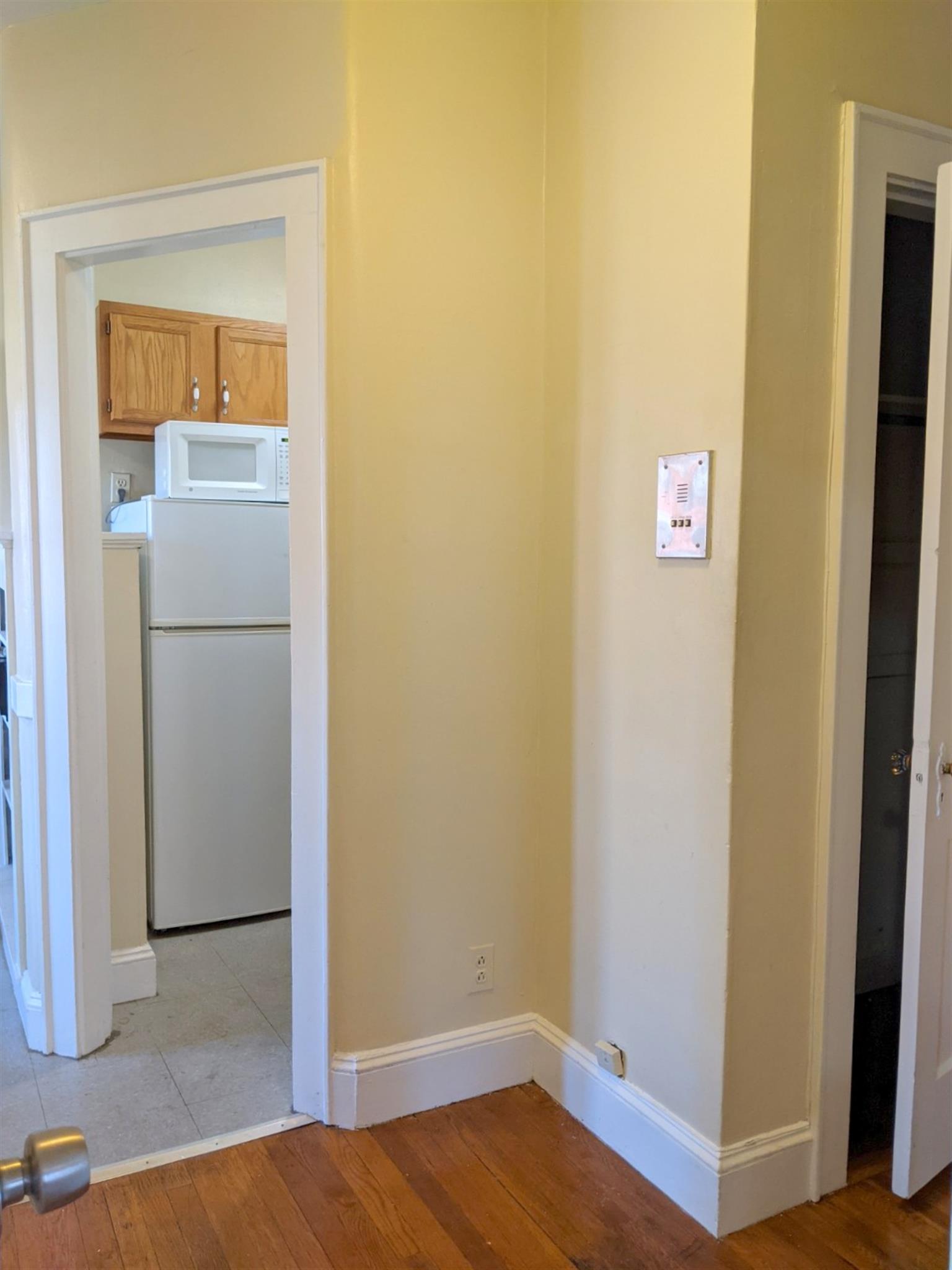 1 bed, 1 bath apartment for rent at 4 Cogswell Ave, Porter Square — photo 19 of 27