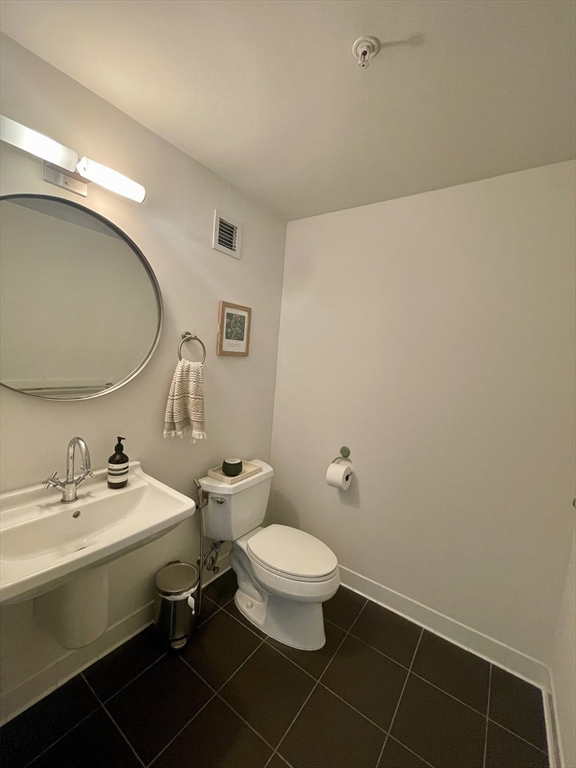 1 Earhart, East Cambridge