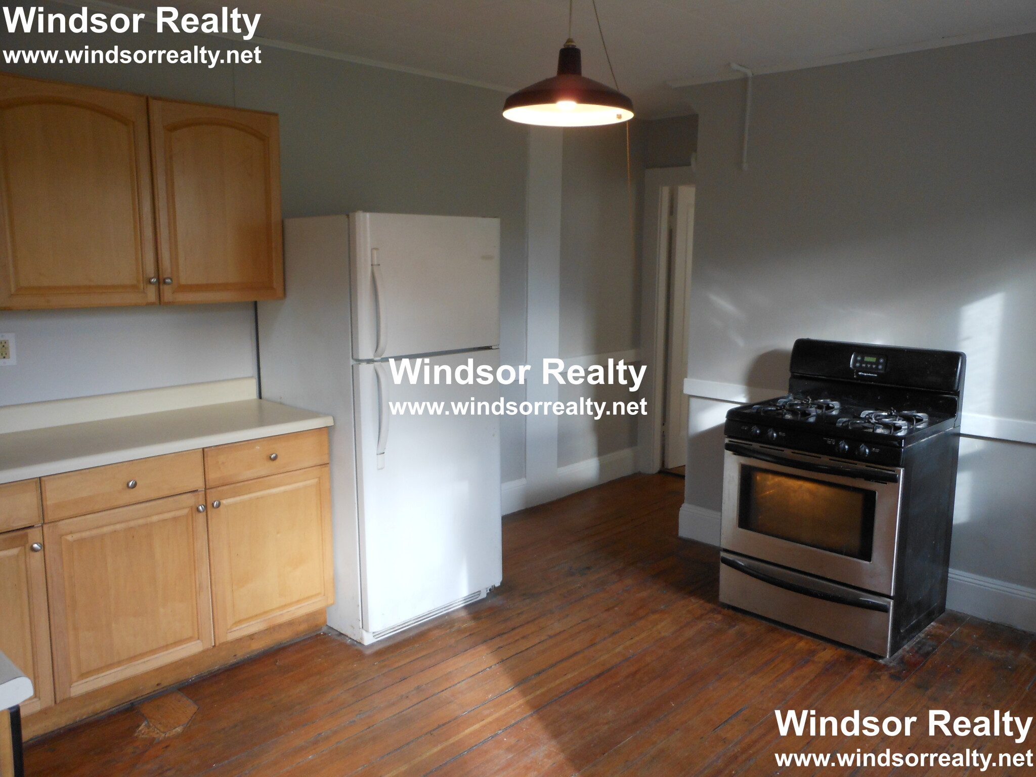 78 Charlesbank Rd, Newton Corner