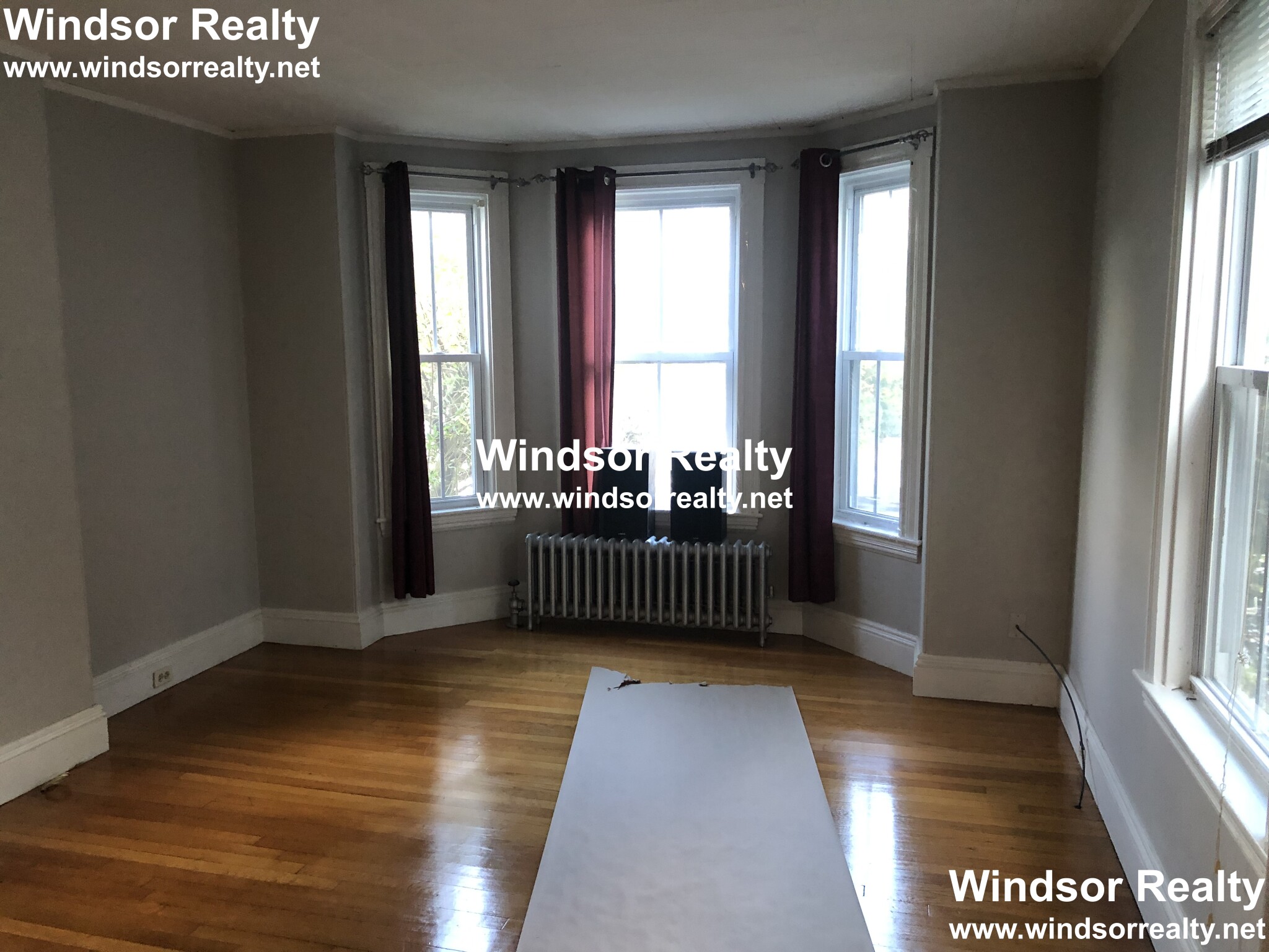 78 Charlesbank Rd, Newton Corner