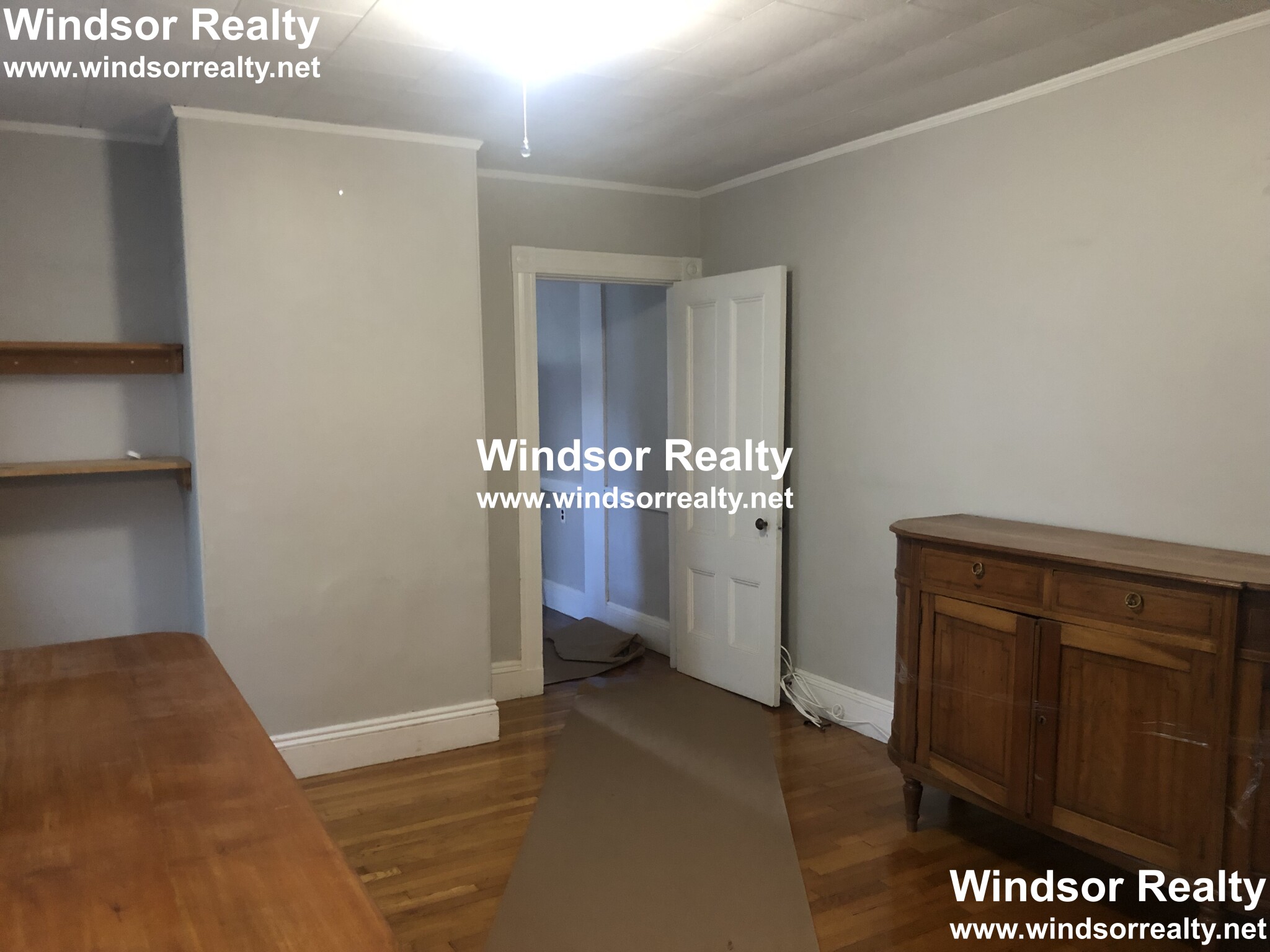 78 Charlesbank Rd, Newton Corner