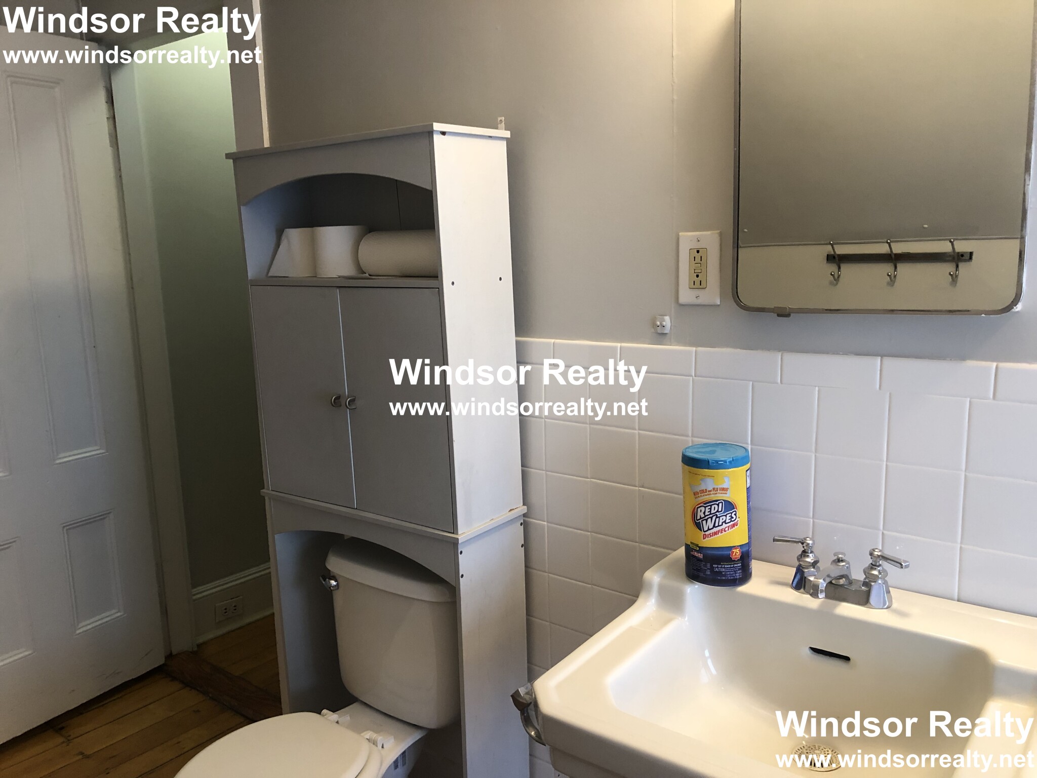 78 Charlesbank Rd, Newton Corner