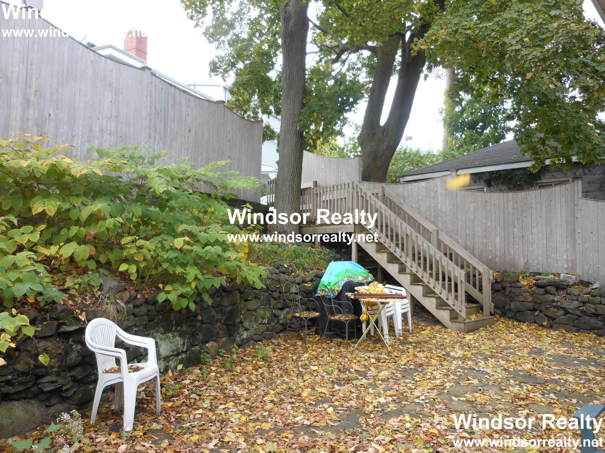 78 Charlesbank Rd, Newton Corner