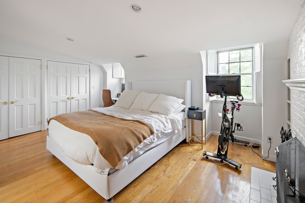 1 Devens St, Charlestown