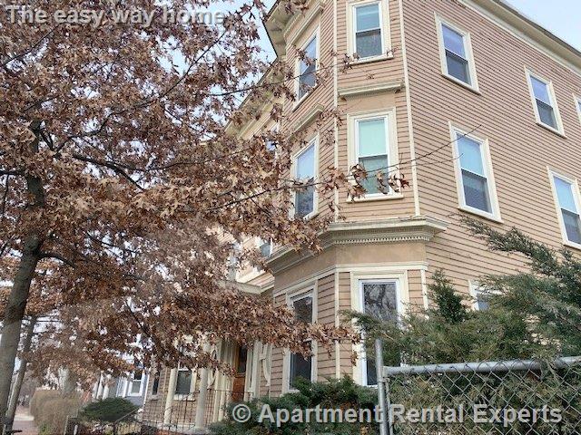 217 Harvard St, Central Square