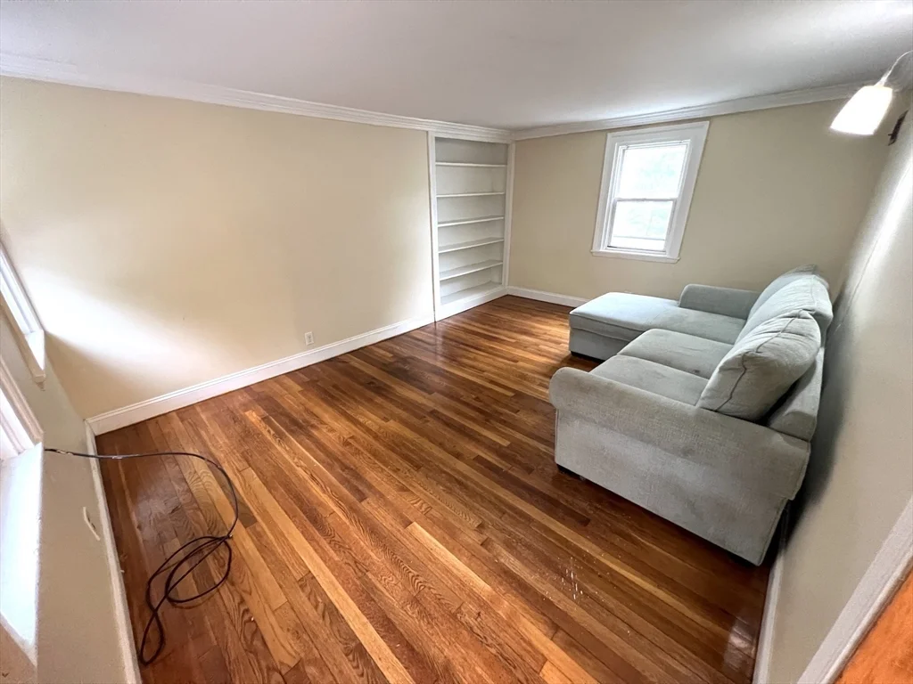 107 Springfield St, Quincy