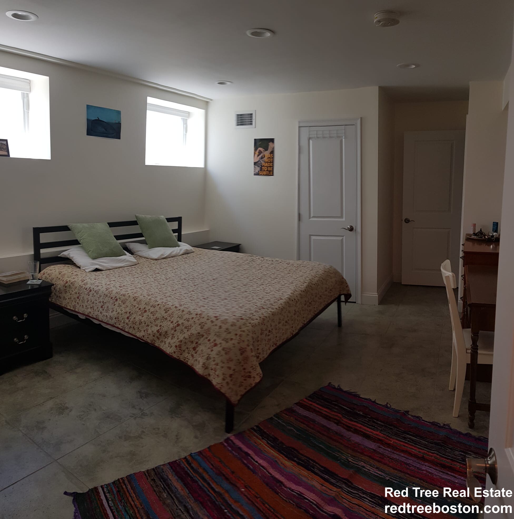 18 Senator Bolling Cir, Dorchester