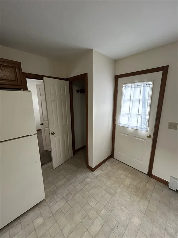 227 Wood St, Hopkinton