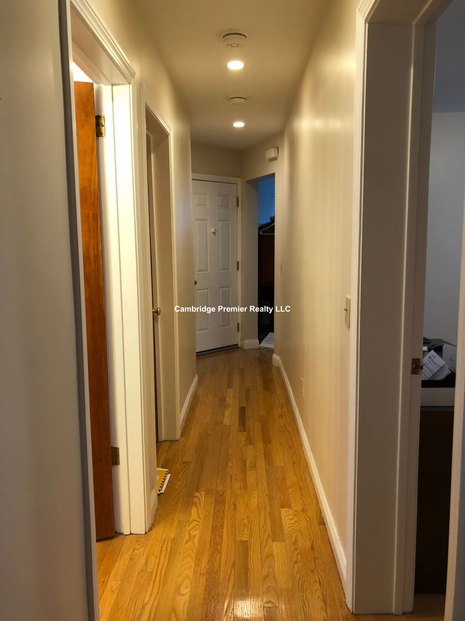 275 Putnam Ave, Riverside