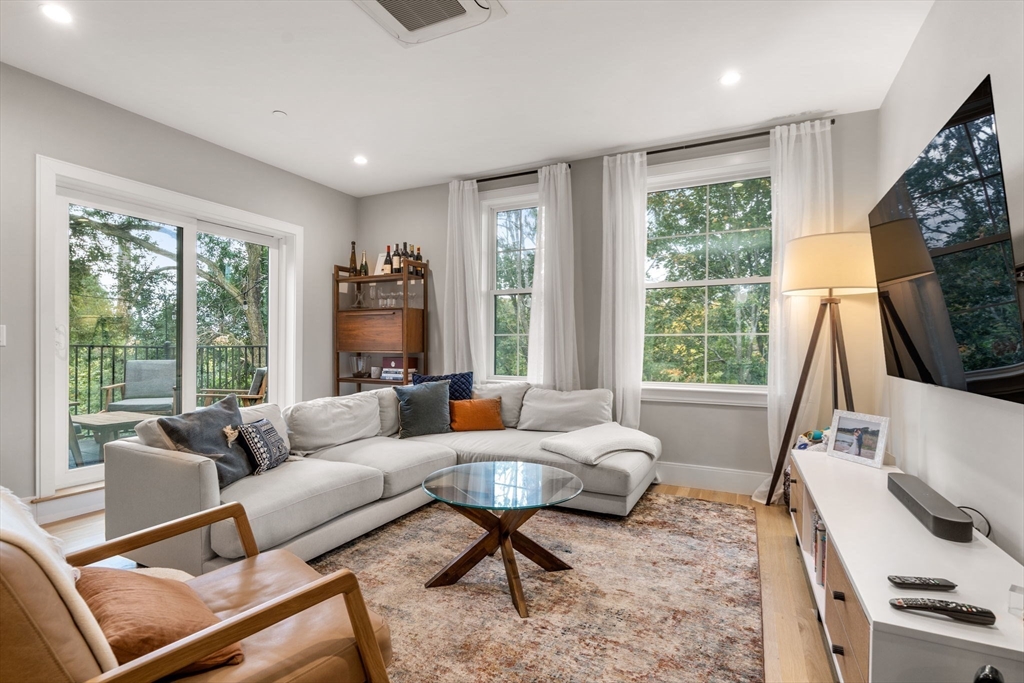 54 River St, Dorchester