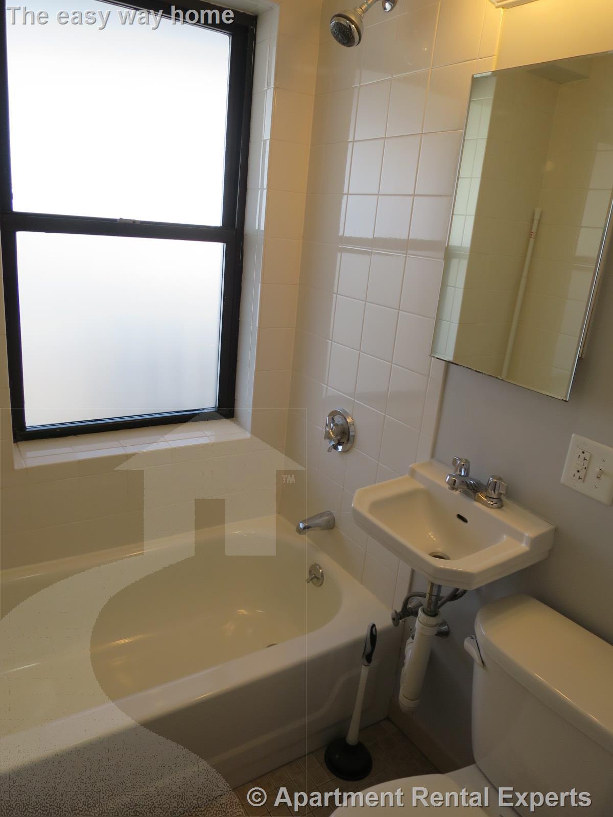 31 Ivaloo St, Ward Two