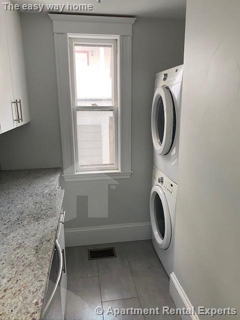 92 Powder House Boulevard, Teele Square