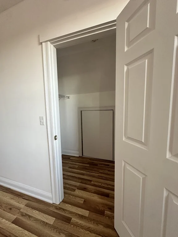 283 Broadway, Central