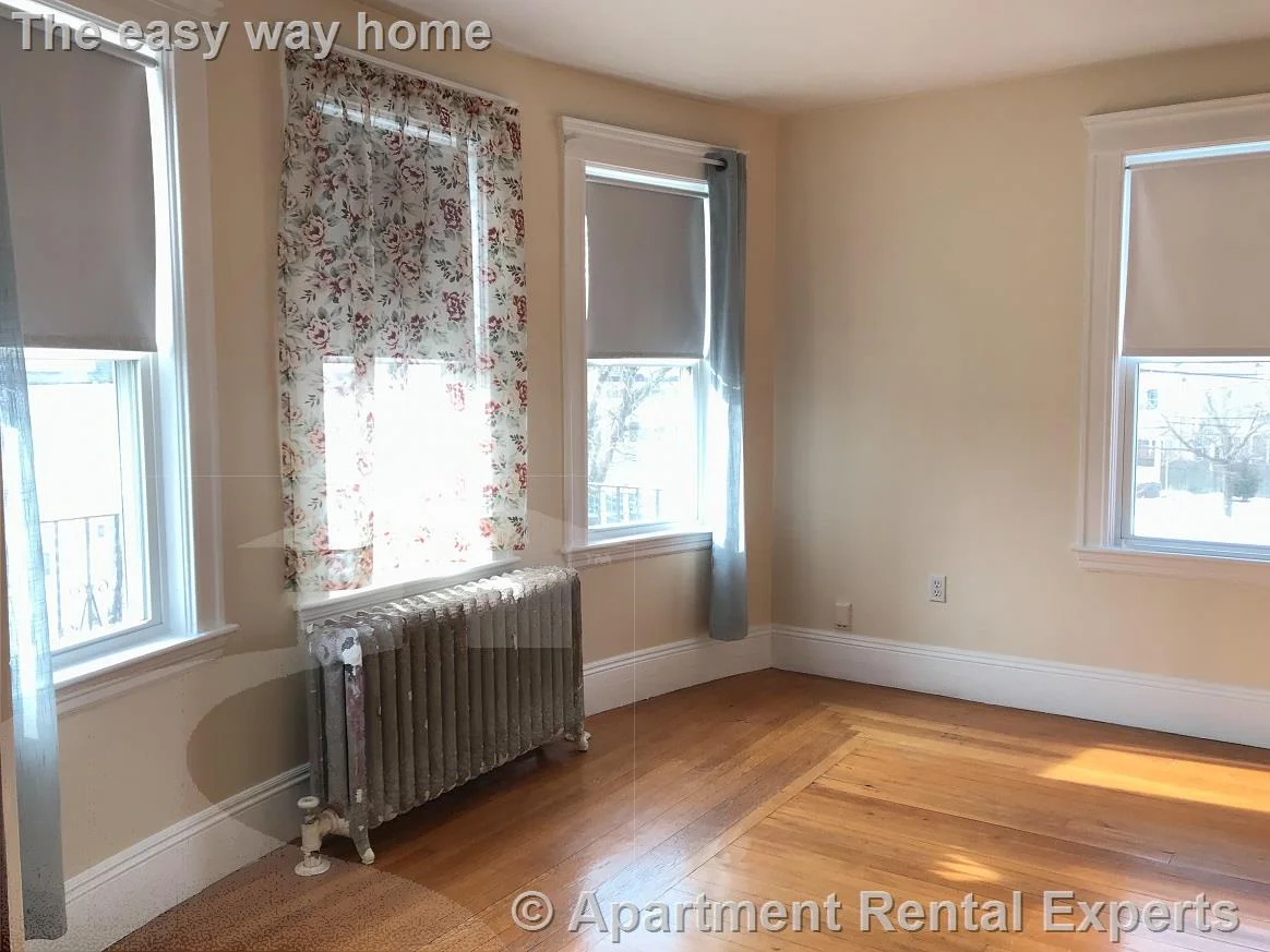 25 Lake St, Arlington Line
