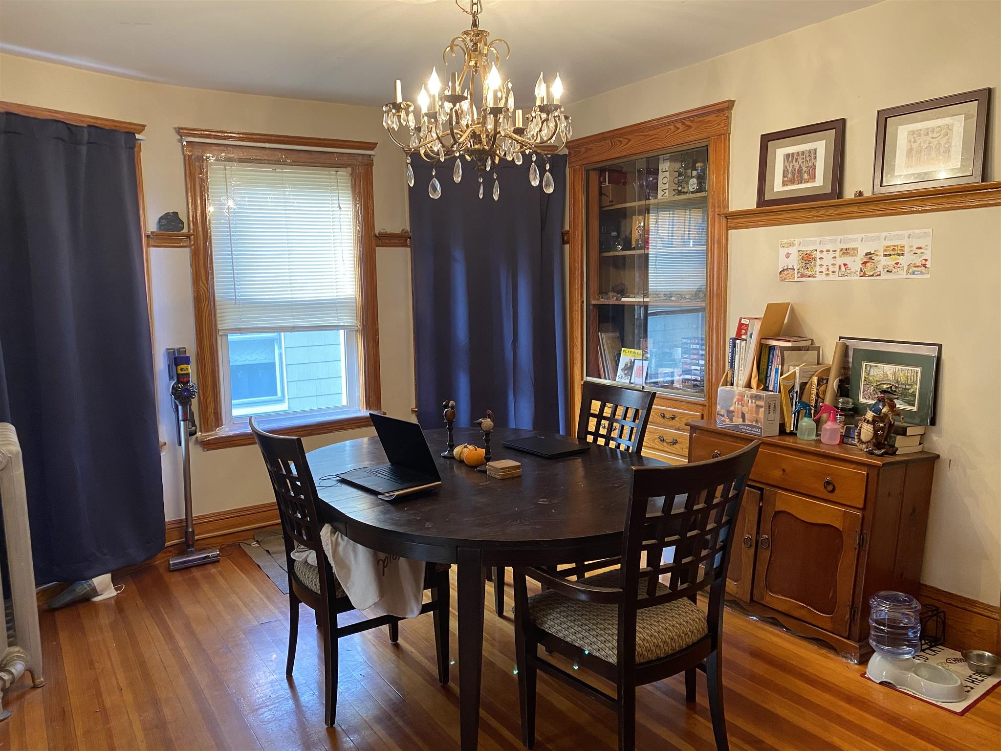 3 bed, 1 bath apartment for rent at 45 Clarendon Ave Unit 2, Davis Square — photo 2 of 9