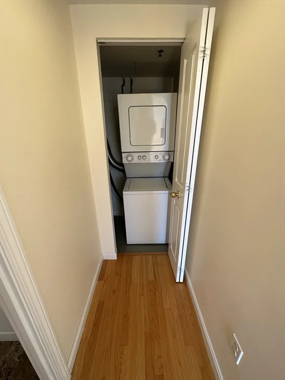 8 Museum Way, East Cambridge