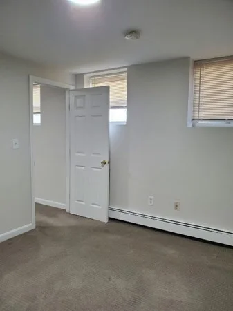 11 John St, Attleboro