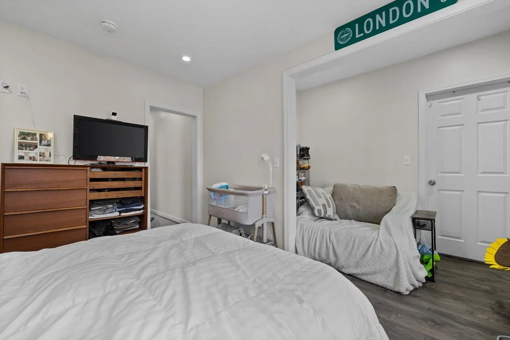 149 Cottage St, East Boston