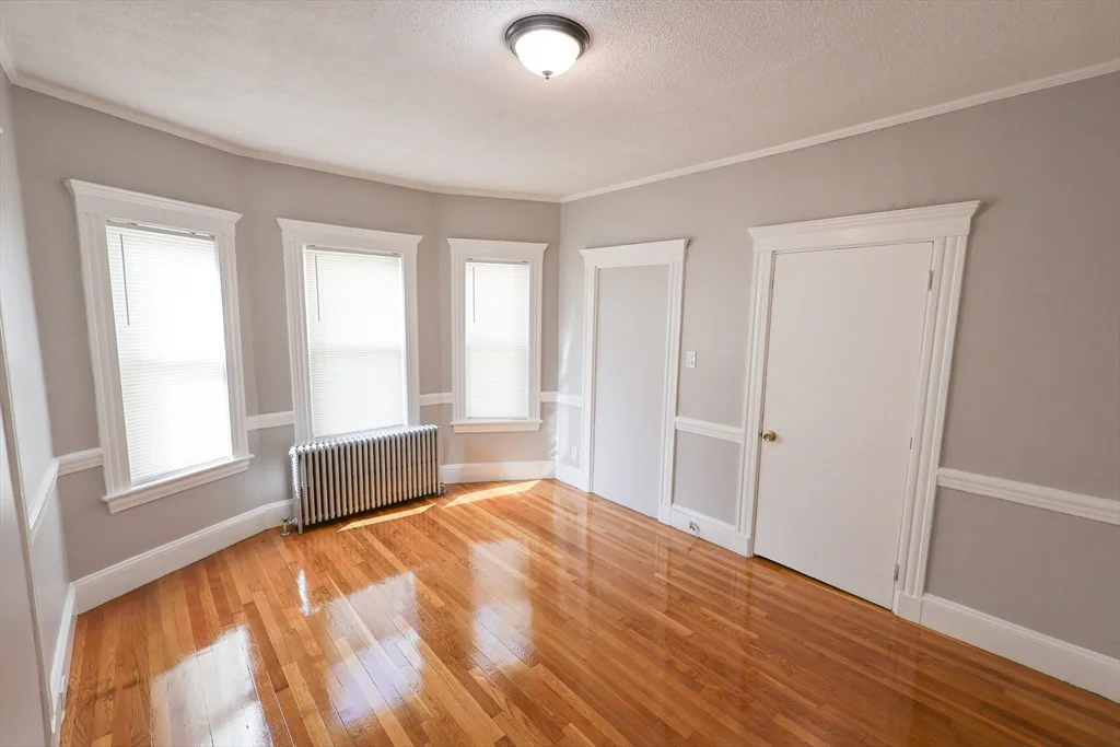 129 Draper St, Dorchester