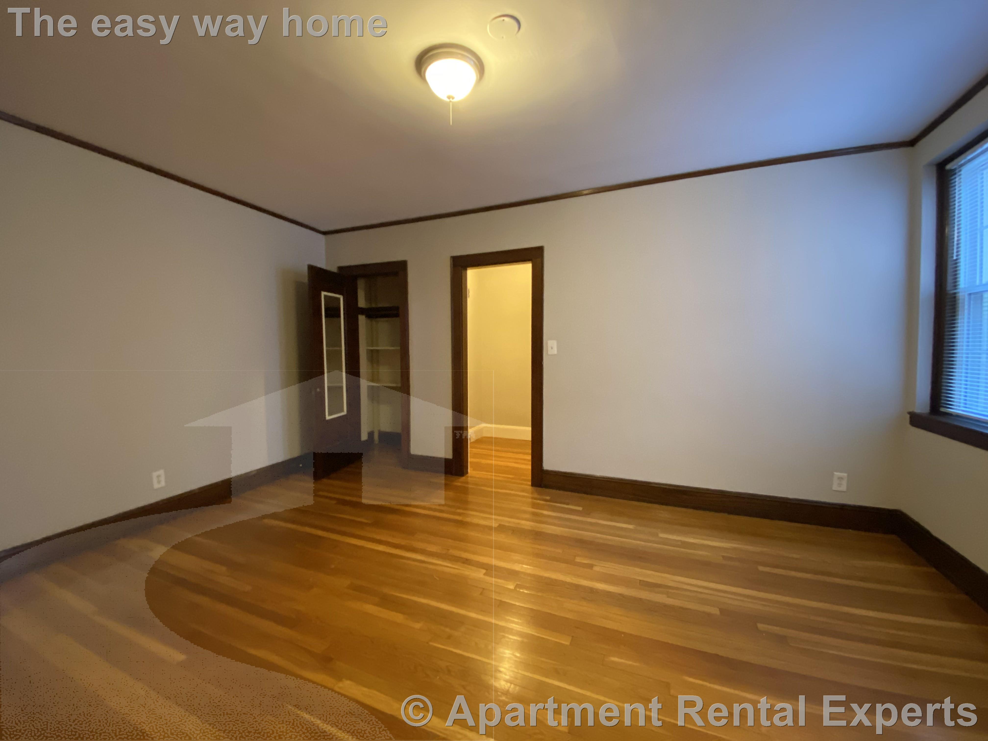 119 College Ave, Davis Square