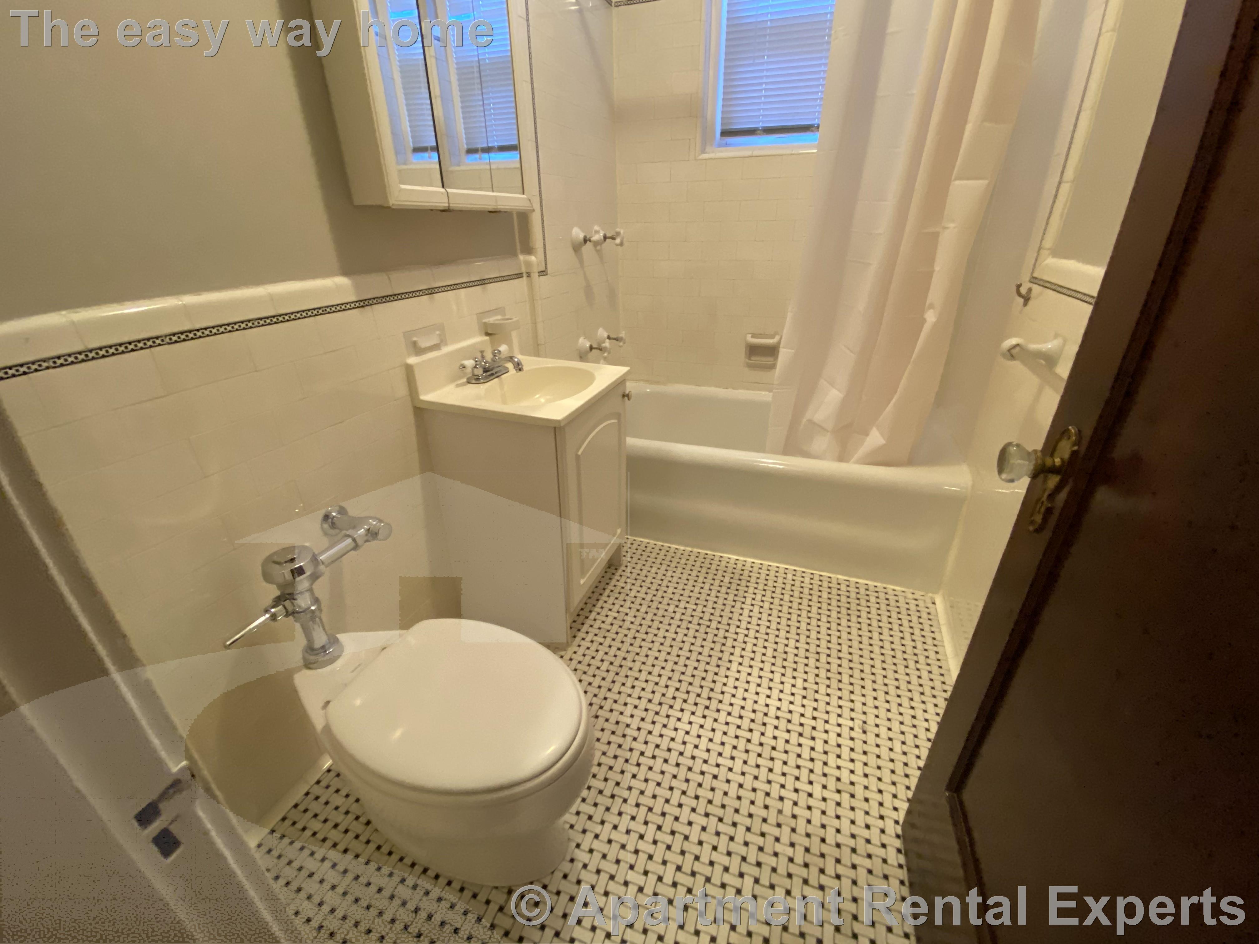 119 College Ave, Davis Square