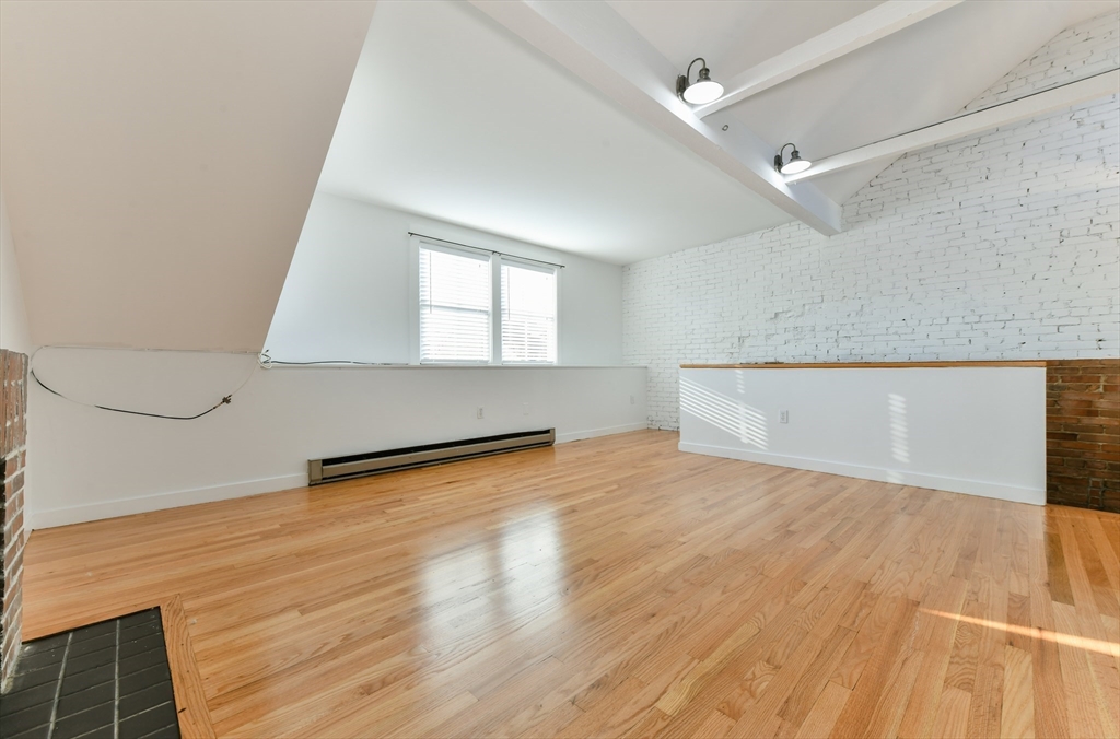 99 W Springfield St, South End