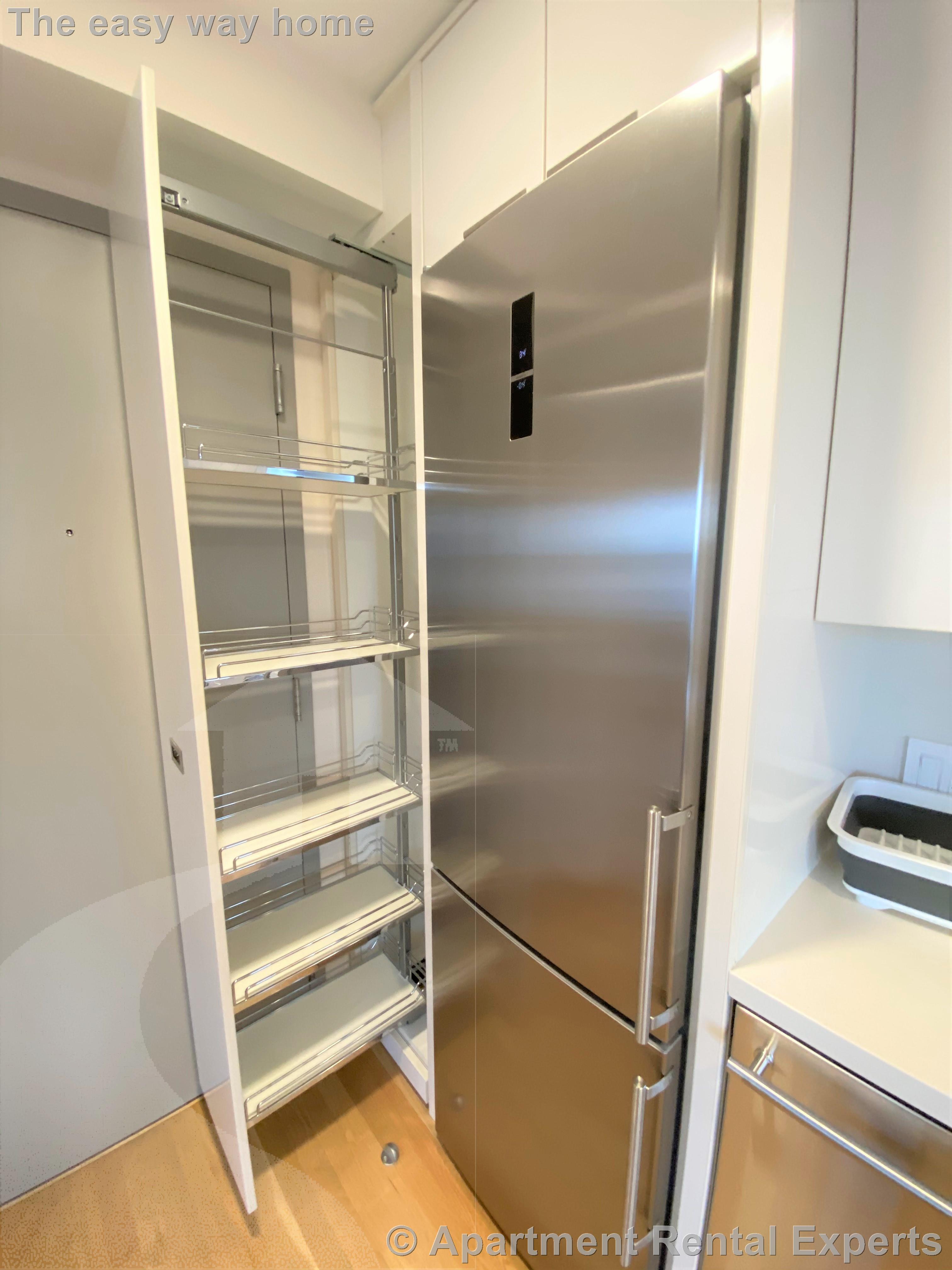 115 Mt Auburn St, Harvard Square