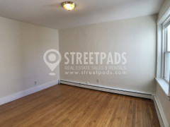 17 Fairbanks St, Griggs Park