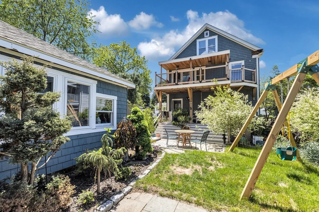 89 Dent St, West Roxbury