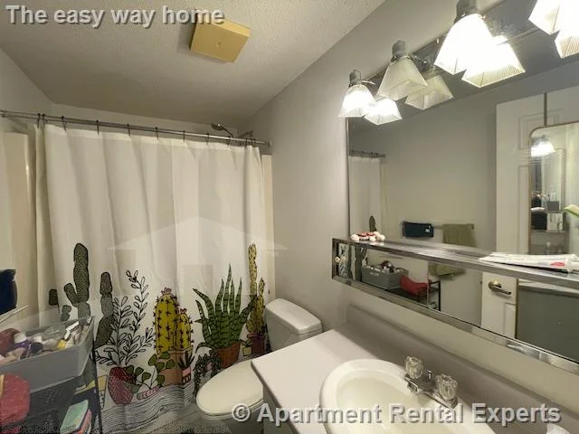 175 Beacon St, Ward Two