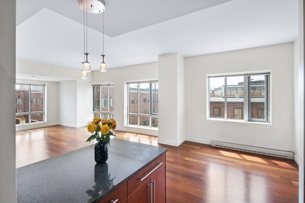 17 Otis St, East Cambridge