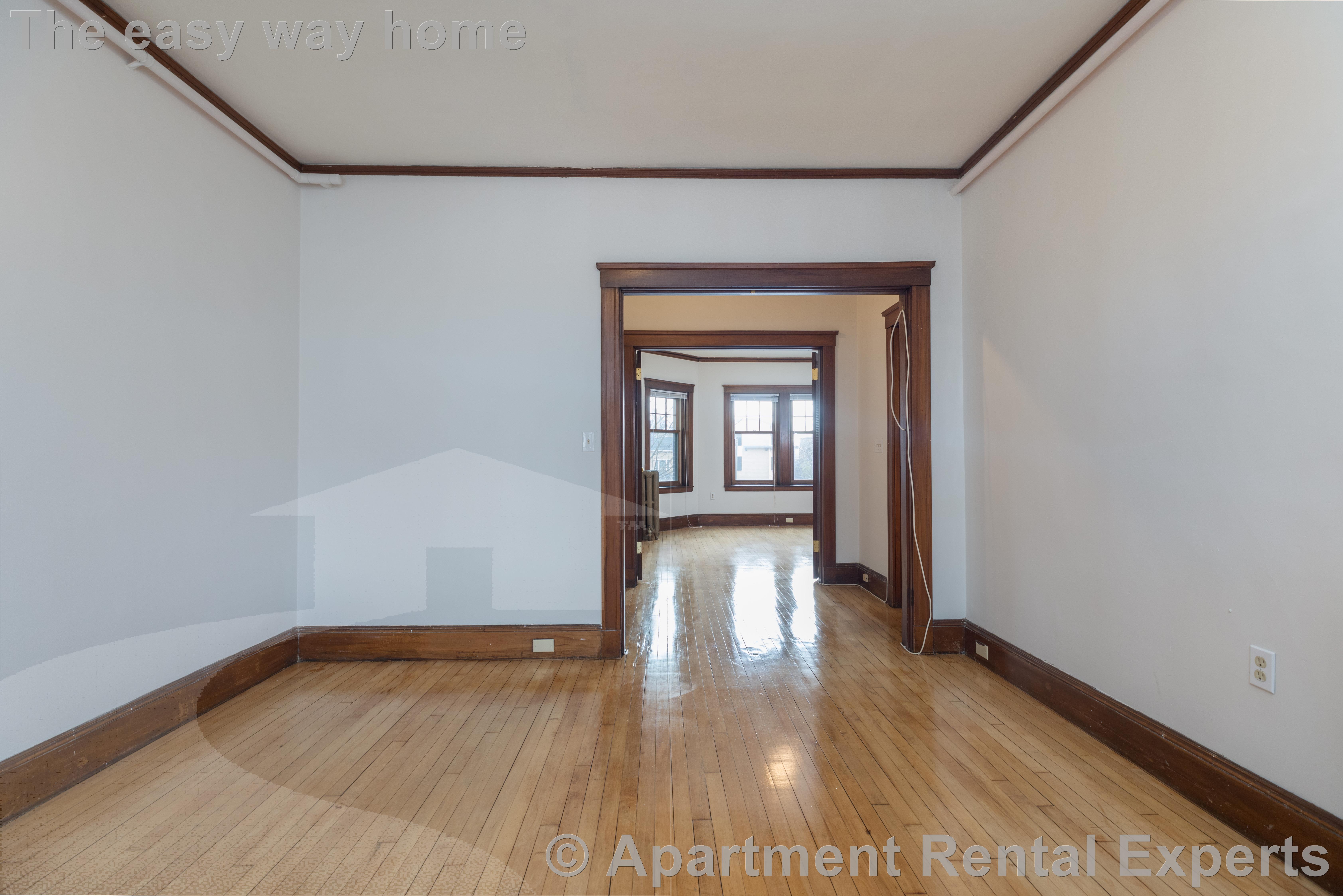 11 Linnaean St, Neighborhood Nine