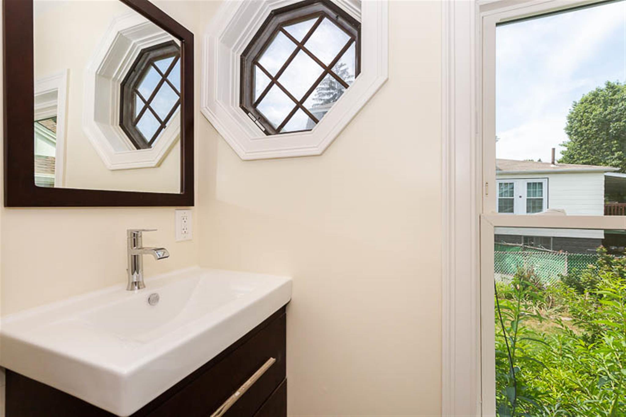 4 bed, 2.5 bath apartment for rent at 71 Orchard St Unit 1S, Malden — photo 19 of 19