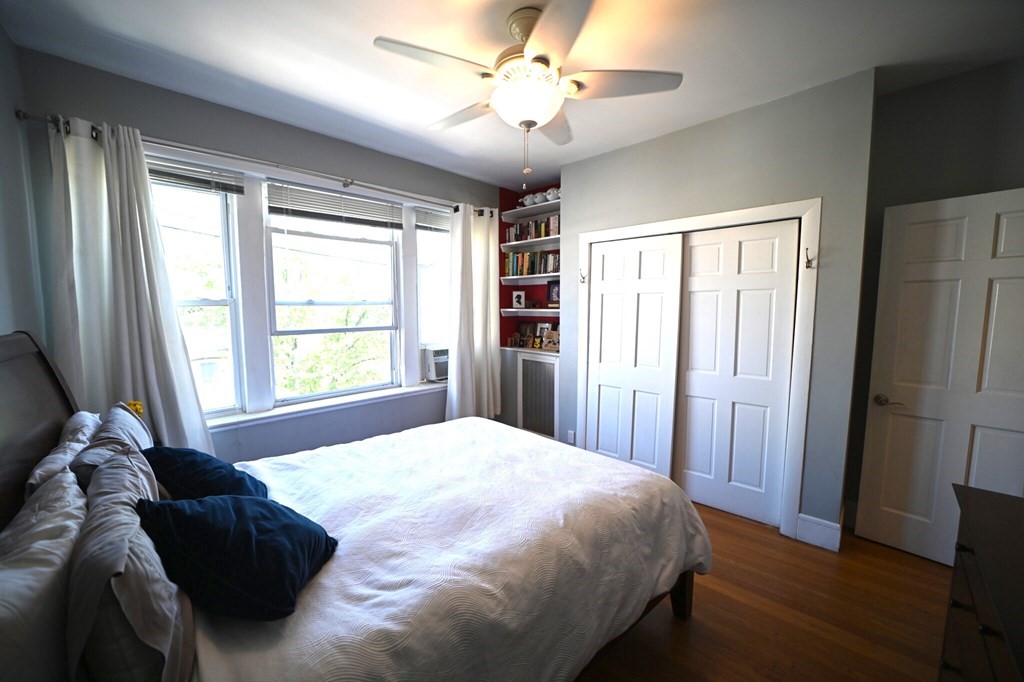 98 St Paul St, Coolidge Corner