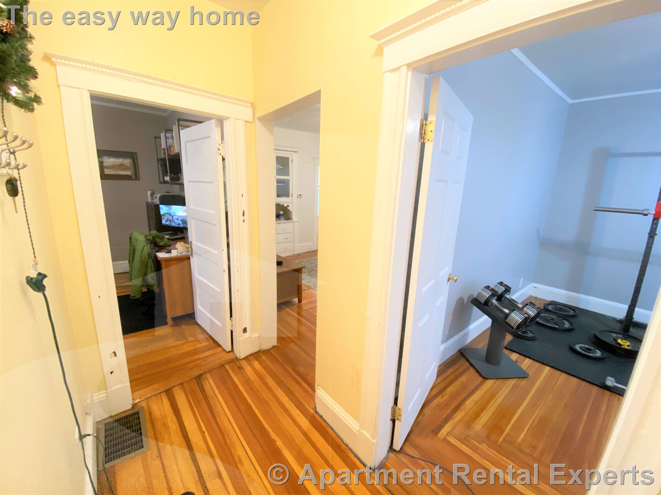 294 Highland Ave, Powder House Square