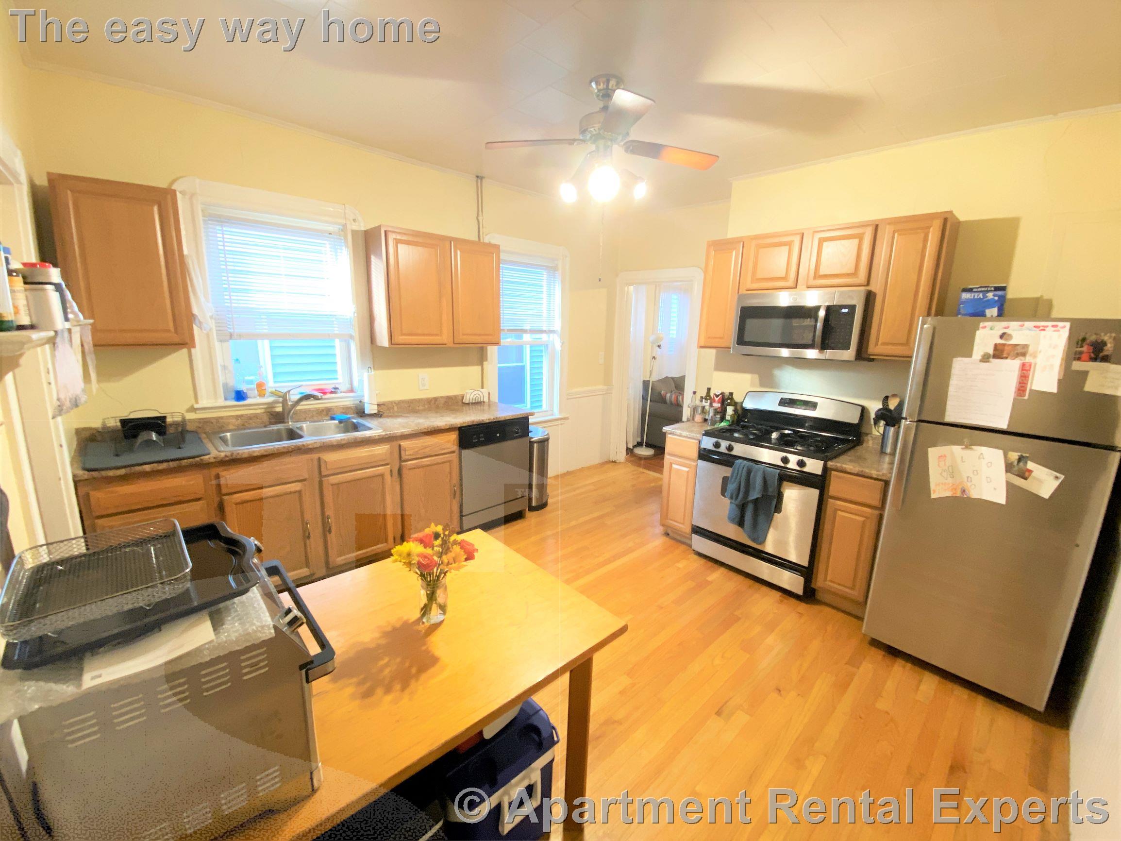 294 Highland Ave, Powder House Square