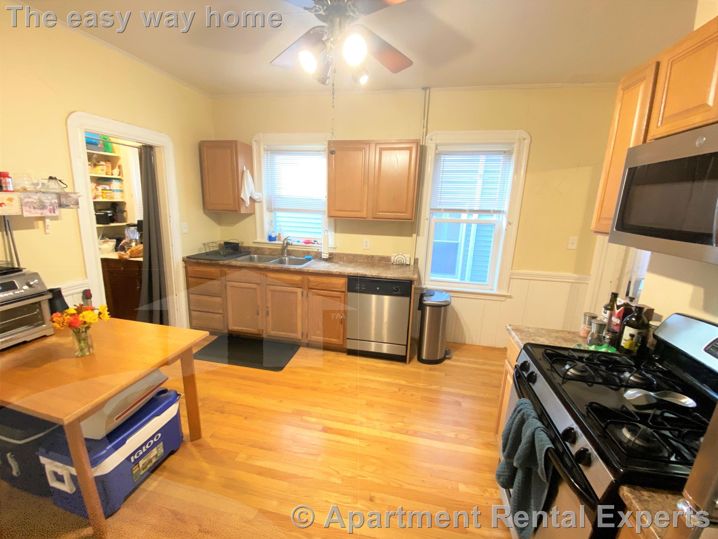 294 Highland Ave, Davis Square