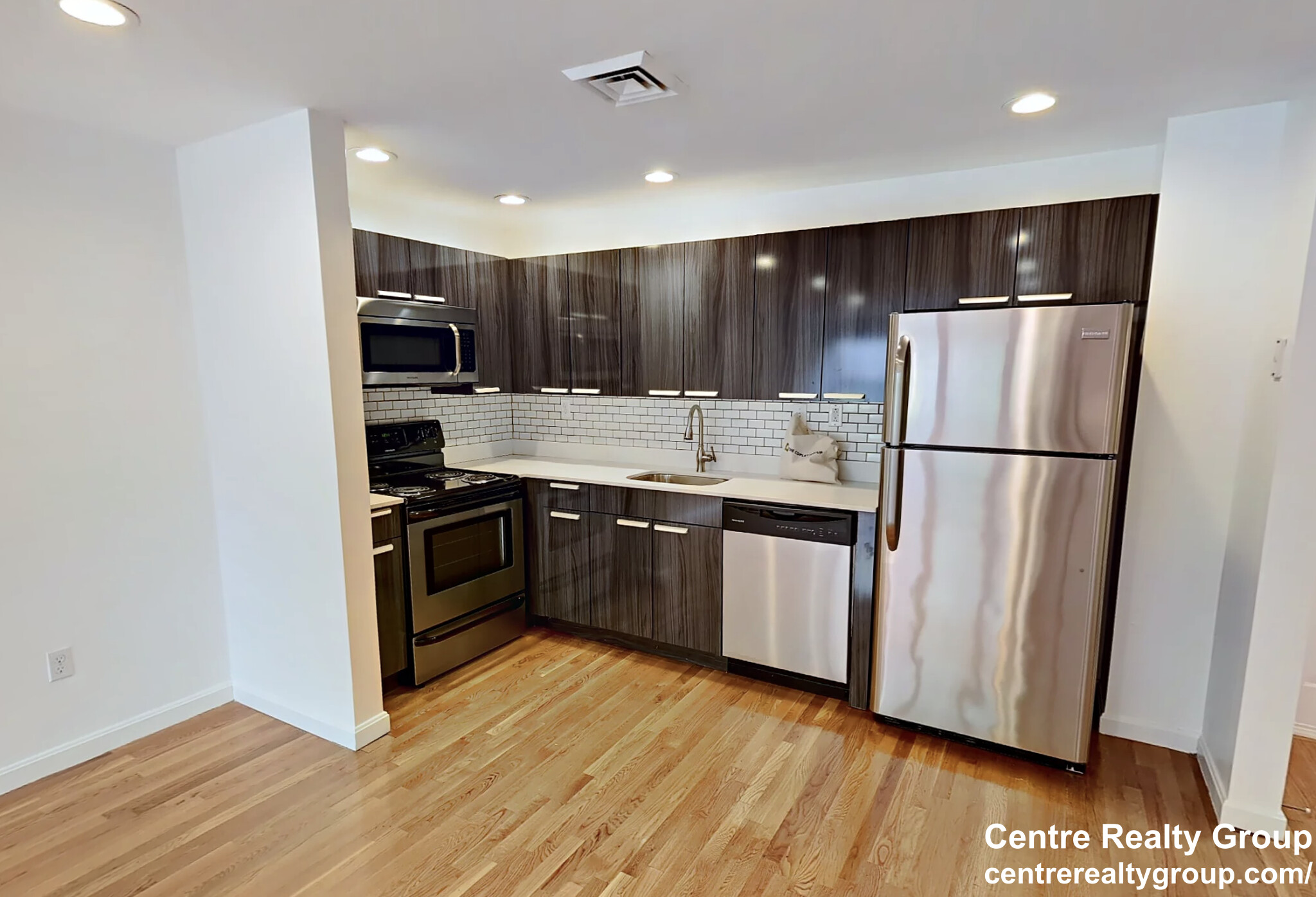 100 Jersey St, Fenway