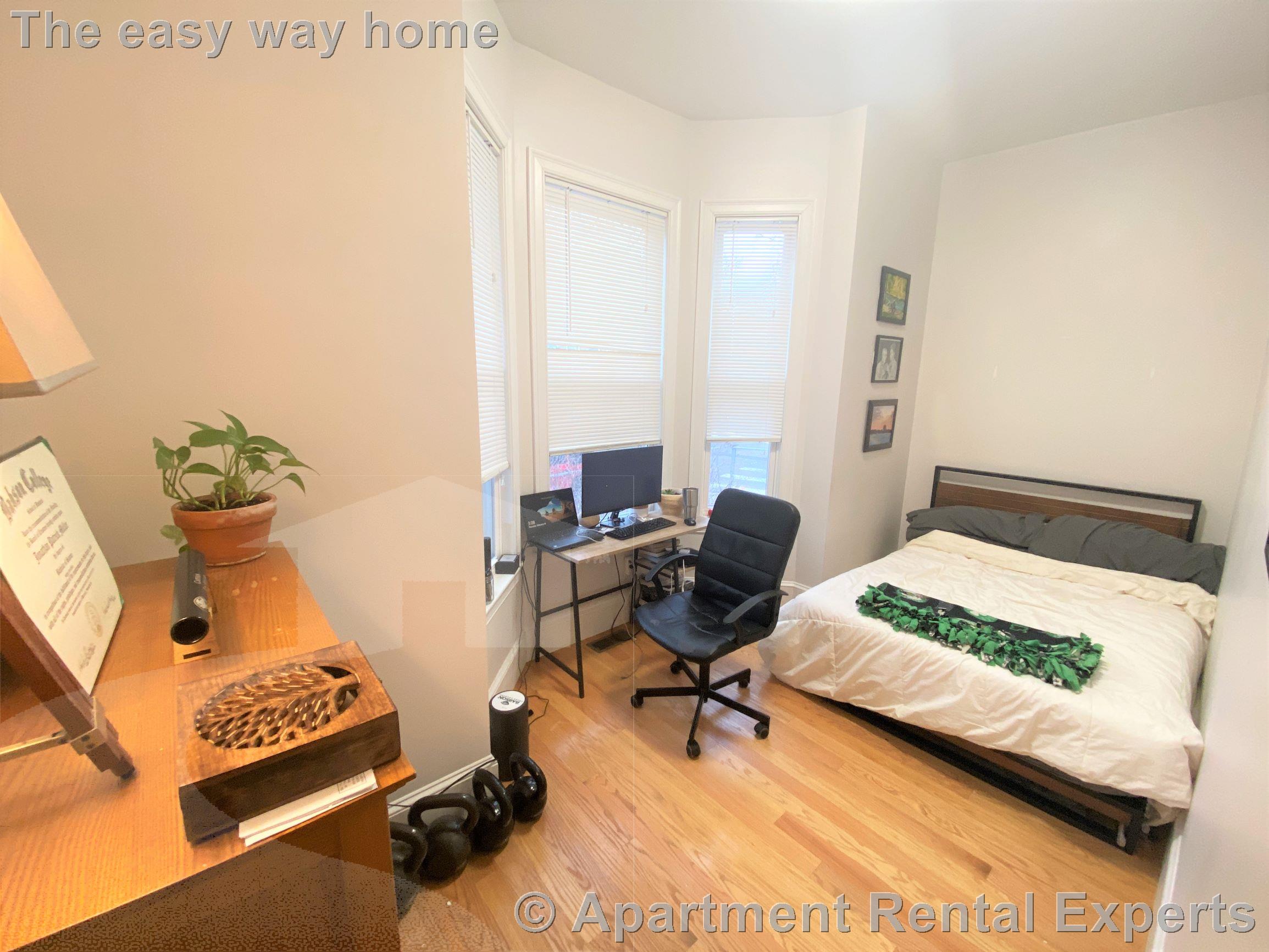 183 River St, Central Square