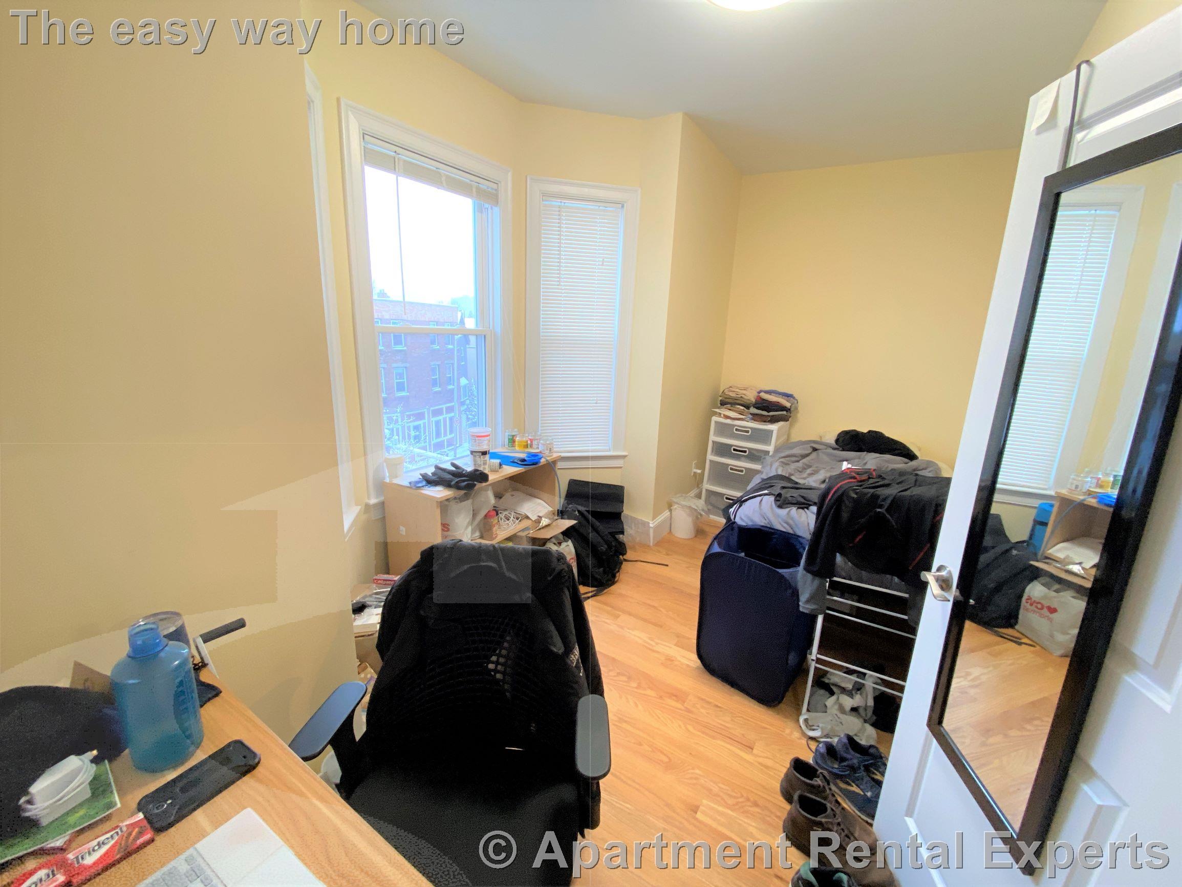 183 River St, Central Square