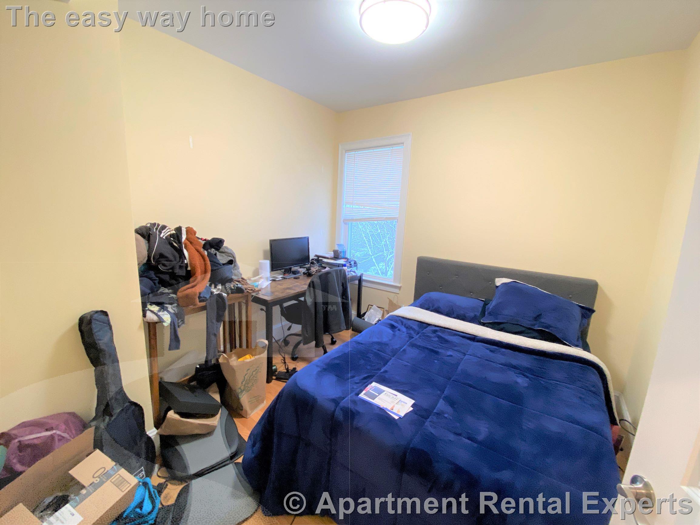 183 River St, Central Square