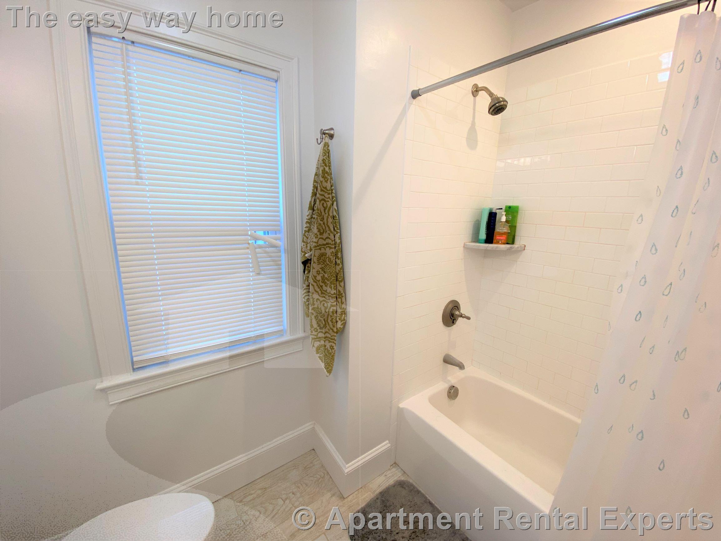 183 River St, Central Square