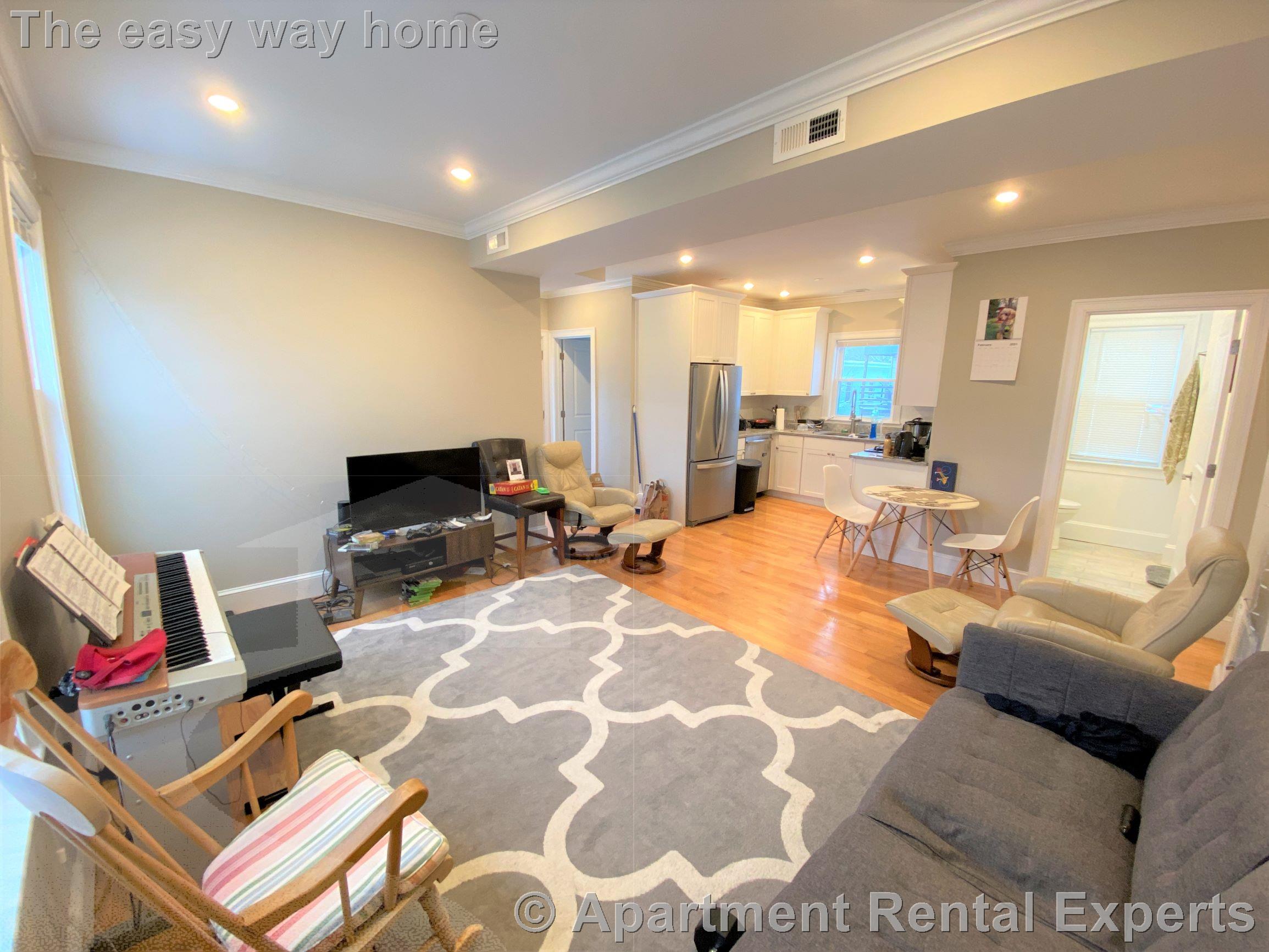 183 River St, Central Square