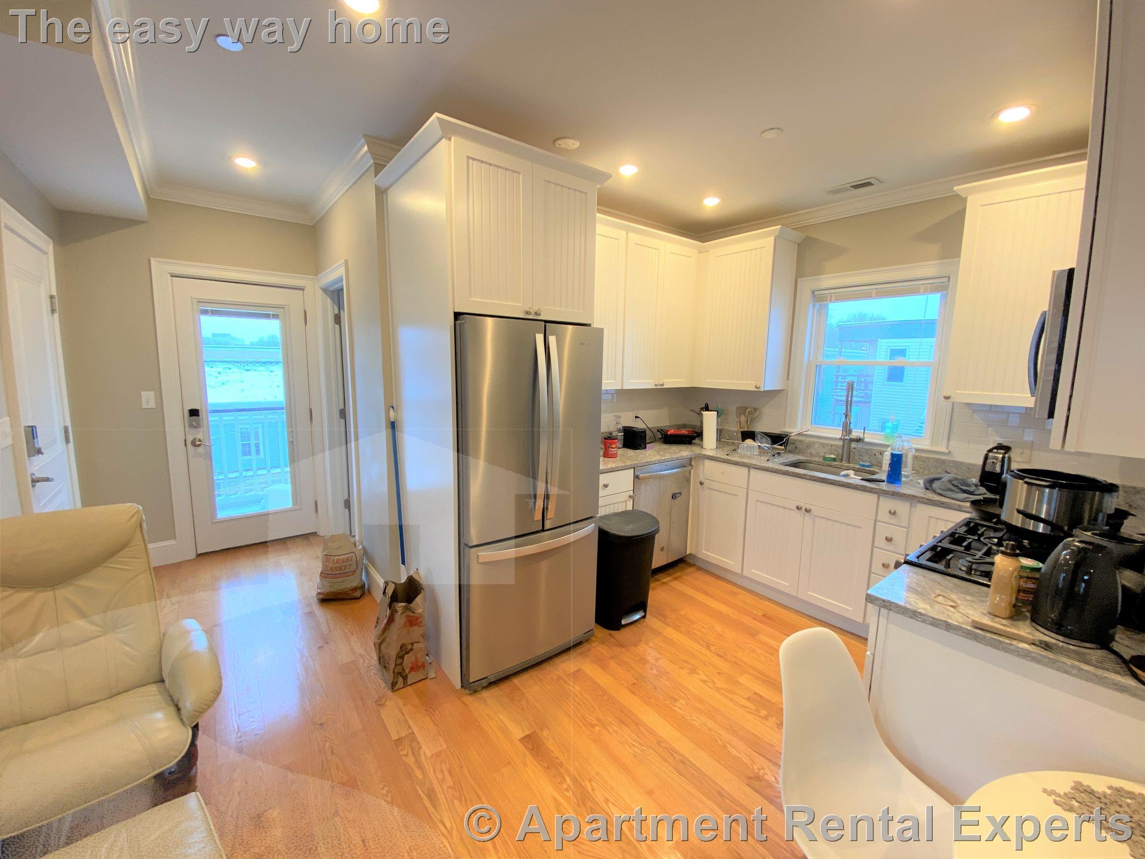 183 River St, Central Square