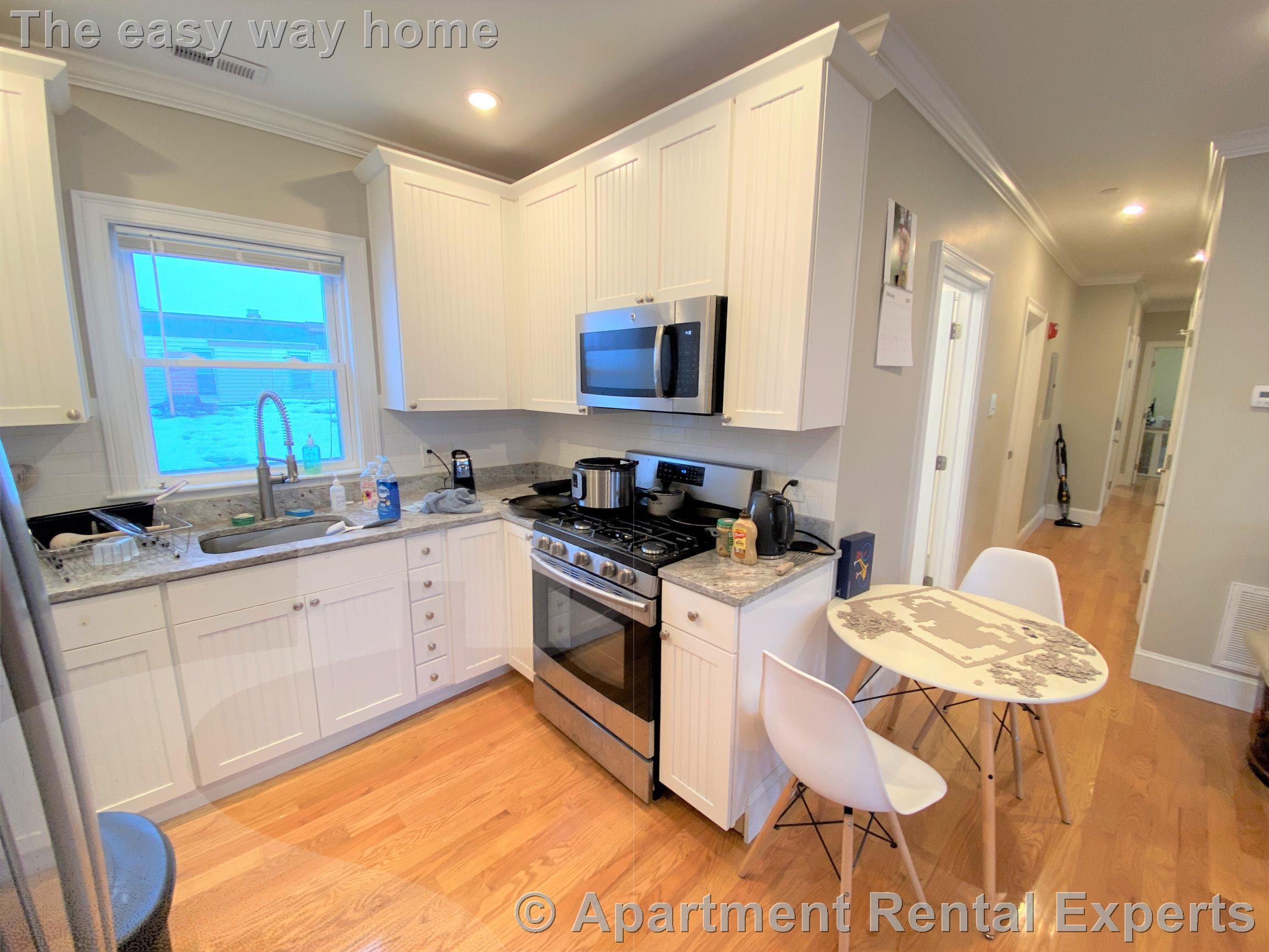 183 River St, Central Square