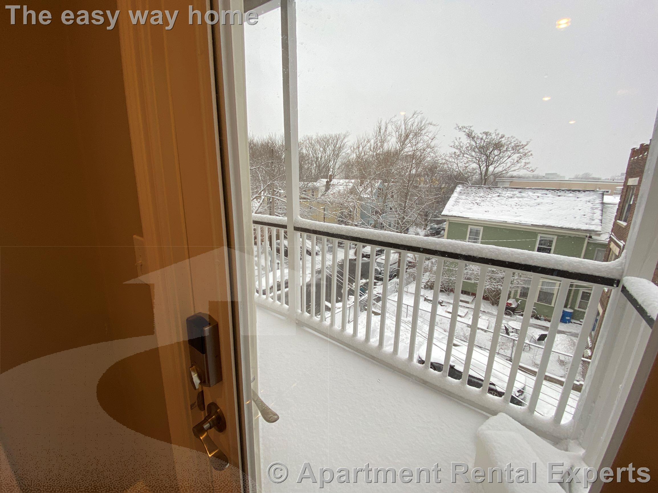 183 River St, Central Square