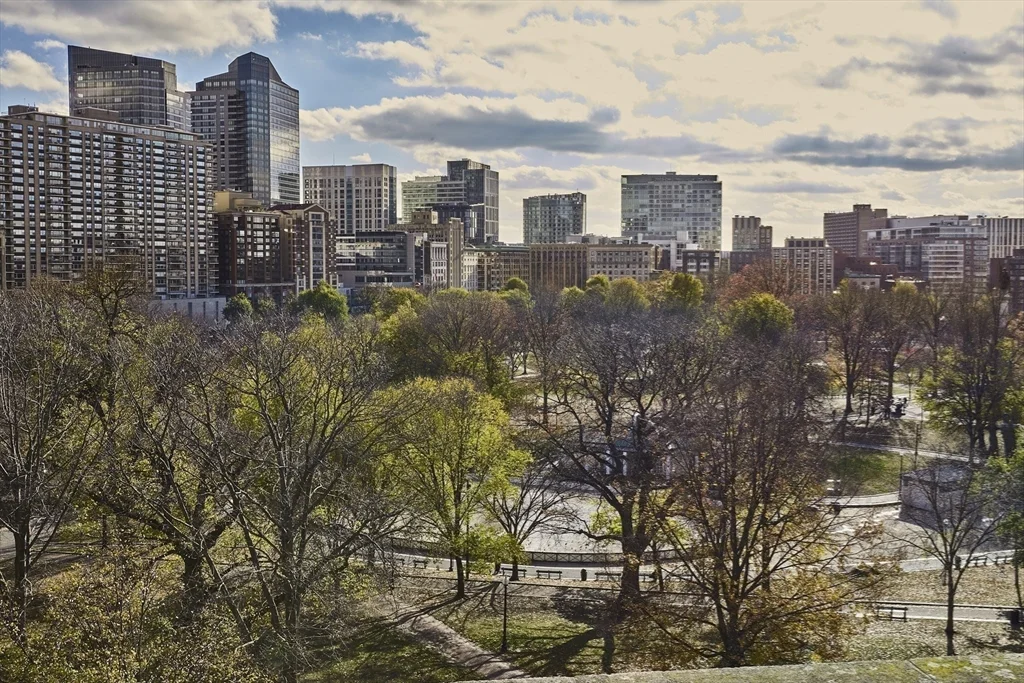 37 Beacon St, Beacon Hill