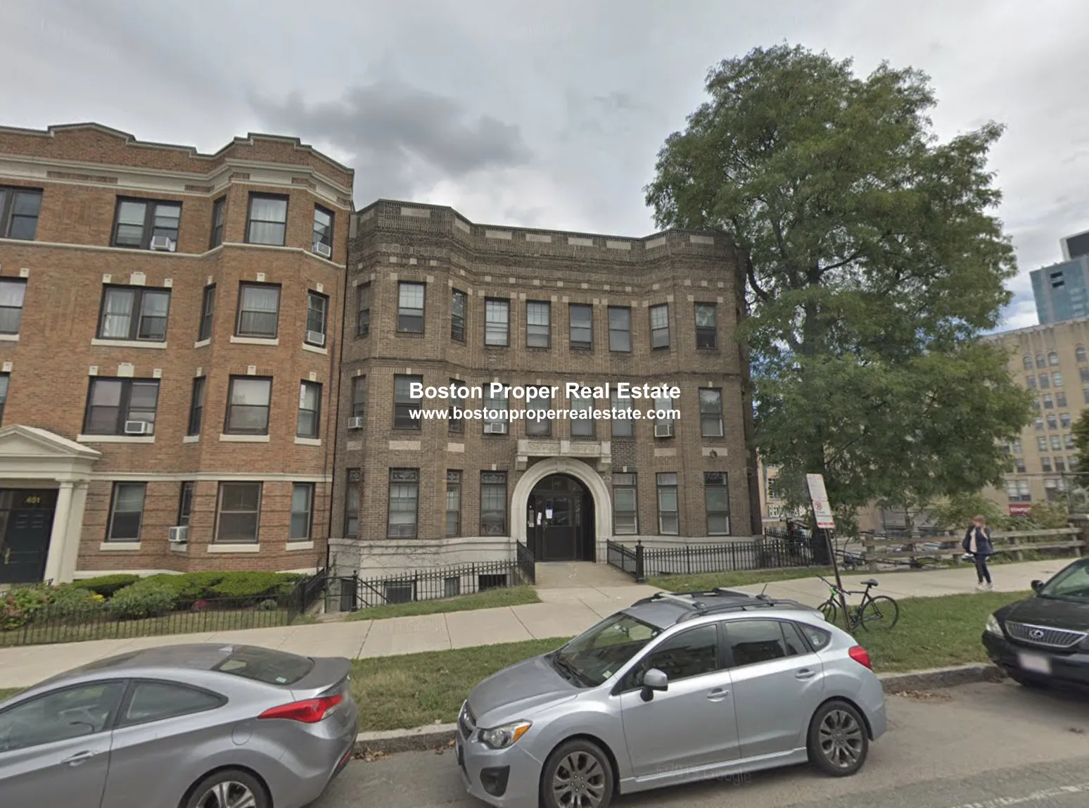447 Park Dr, Fenway