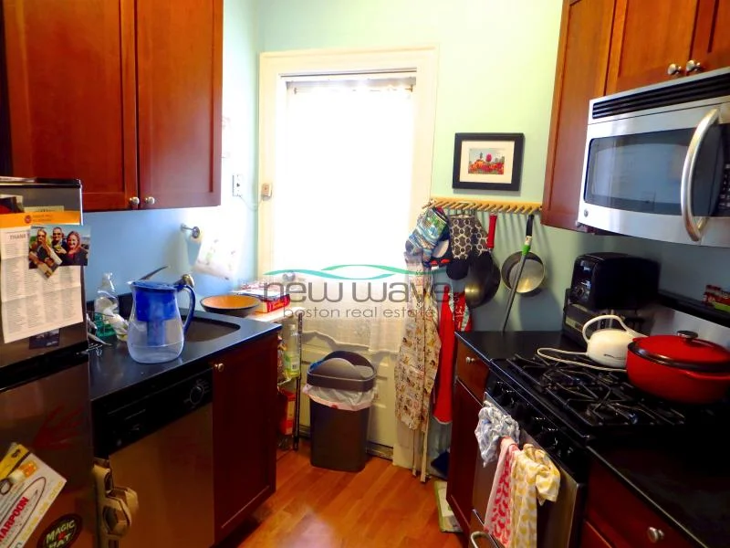 64 Charlesgate East, Fenway