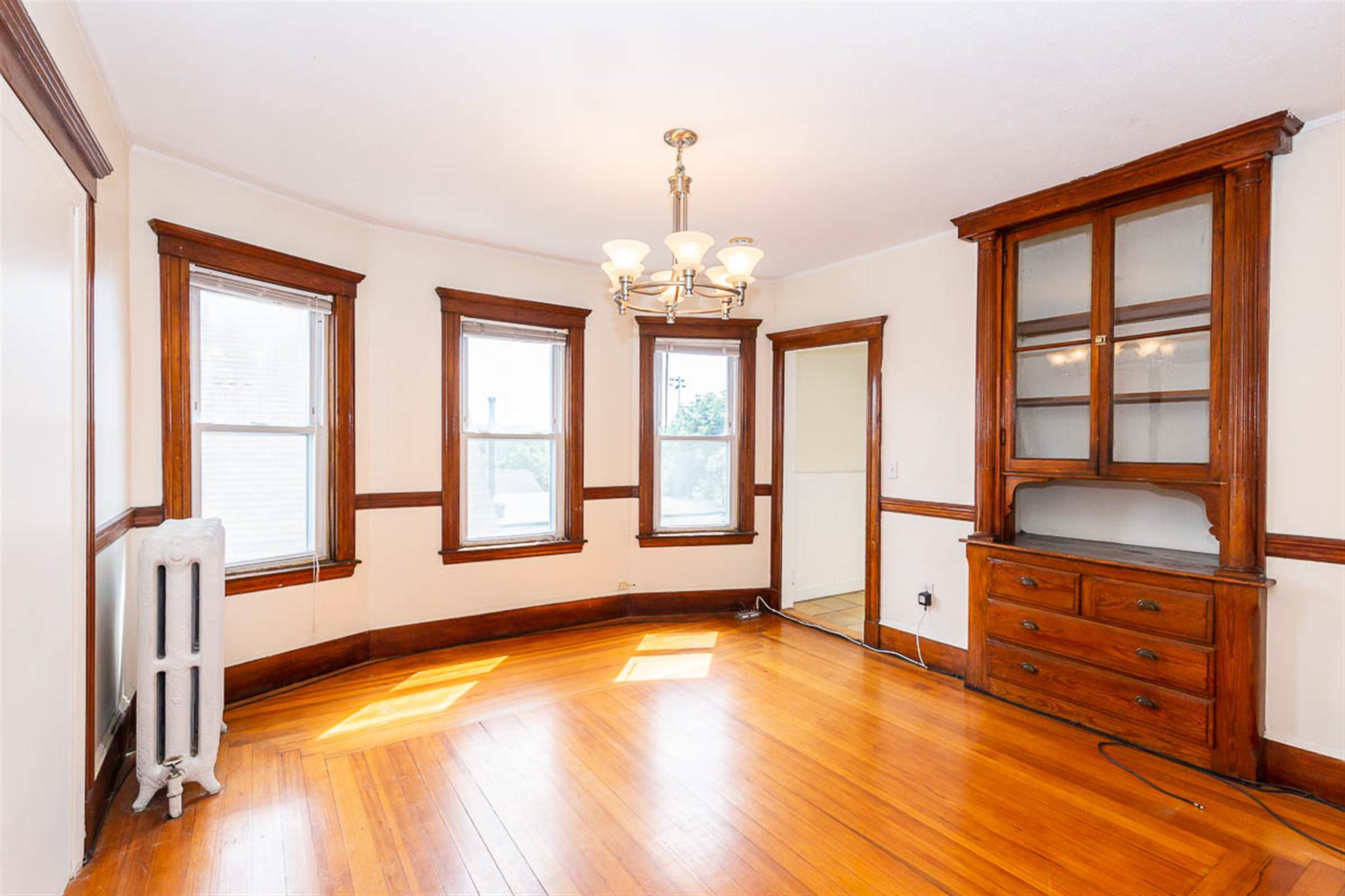 4 bed, 2 bath apartment for rent at 600 Broadway Unit 3, Ball Square — photo 6 of 15